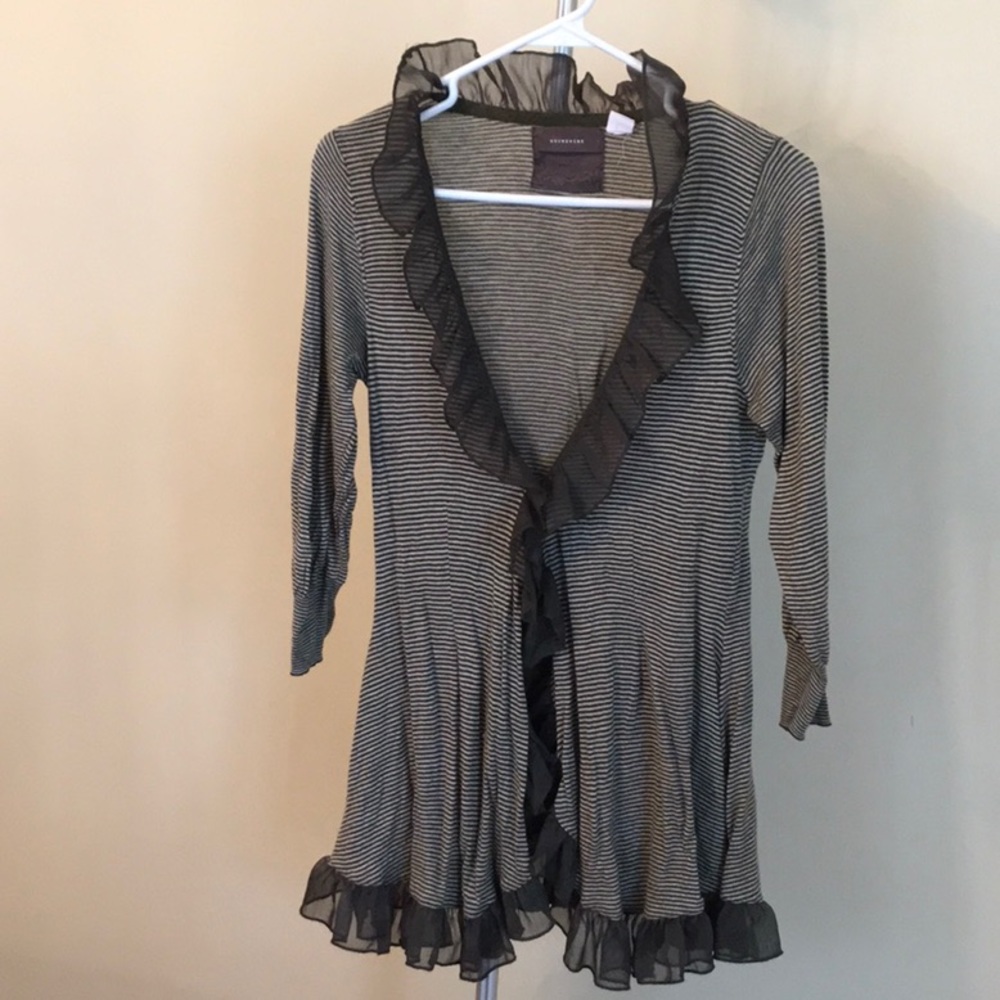 ANTHROPOLOGIE (GUINERVE) 3/4 length light cardigan